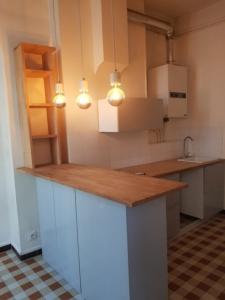 For rent Lyon-3eme-arrondissement 3 rooms 93 m2 Rhone (69003) photo 4