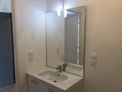 For rent Coueron 1 room 23 m2 Loire atlantique (44220) photo 2