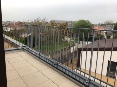 For rent Coueron 1 room 23 m2 Loire atlantique (44220) photo 4