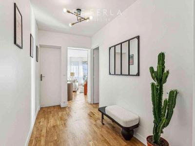 For sale Paris-15eme-arrondissement 4 rooms 114 m2 Paris (75015) photo 3
