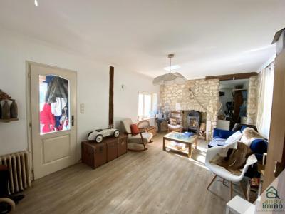For sale Poitiers 4 rooms 78 m2 Vienne (86000) photo 3