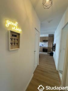 Louer Appartement 10 m2 Marseille-4eme-arrondissement