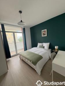 For rent Begles 1 room 10 m2 Gironde (33130) photo 2