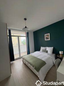 For rent Begles 1 room 10 m2 Gironde (33130) photo 3