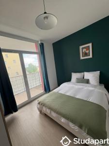 For rent Begles 1 room 10 m2 Gironde (33130) photo 4