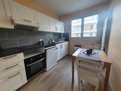 Louer Appartement Maisons-alfort 665 euros