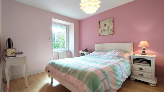 For sale Guegon 9 rooms 176 m2 Morbihan (56120) photo 4