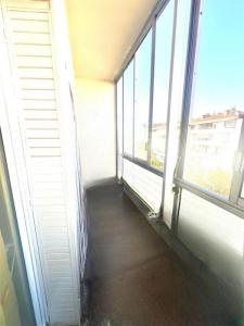For sale Toulon 3 rooms 52 m2 Var (83200) photo 3
