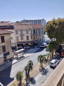 For sale 3 rooms 51 m2 Alpes Maritimes (06000) photo 0