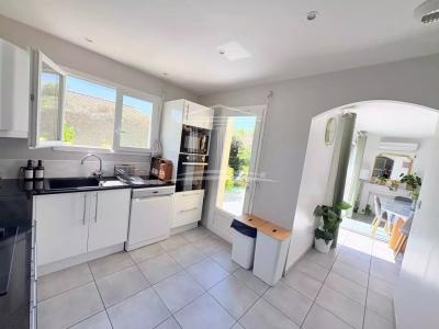 For sale RESIDENTIEL 5 rooms 100 m2 Vaucluse (84700) photo 3