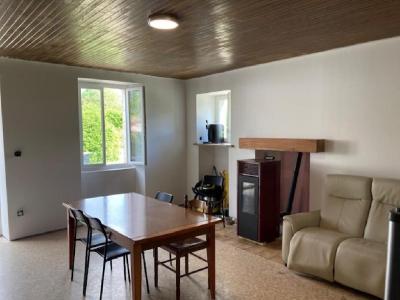 For sale 2 rooms 51 m2 Charente (16700) photo 3
