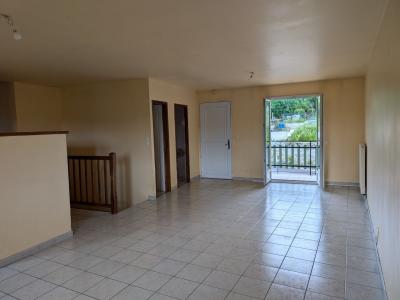 For sale 5 rooms 105 m2 Rhone (69210) photo 2