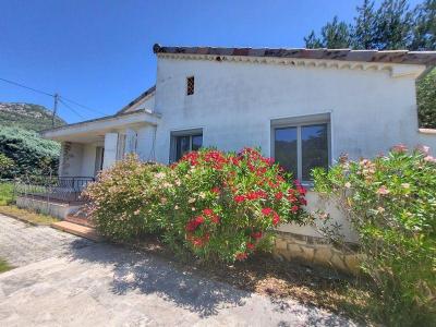 For sale 6 rooms 90 m2 Gard (30500) photo 2