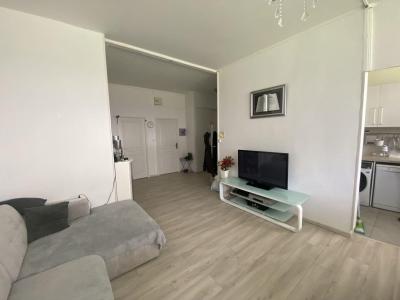 For sale MASSUES CHAMPVERT 6 rooms 94 m2 Rhone (69009) photo 2