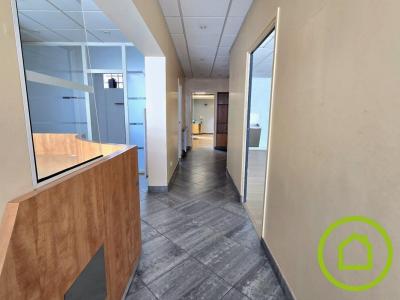 Louer Bureau Erquinghem-lys 10440 euros