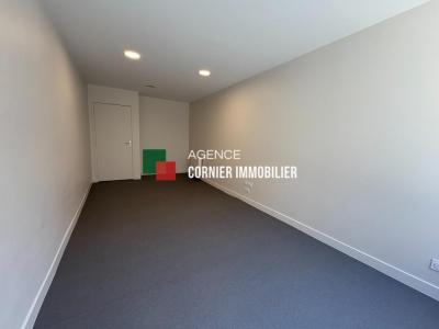 For rent Chateaubourg 1 room 13 m2 Ille et vilaine (35220) photo 0