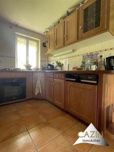 For sale Vimoutiers VIMOUTIERS 6 rooms 135 m2 Orne (61120) photo 4