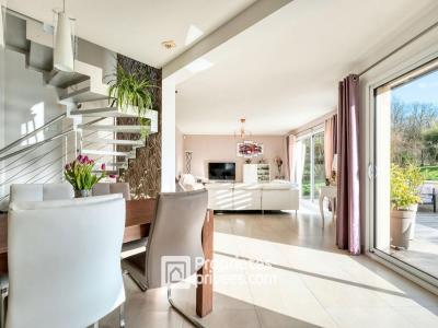 For sale Forges-les-bains 6 rooms 180 m2 Essonne (91470) photo 1