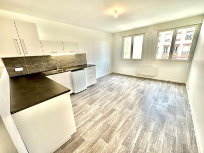 For rent Villeurbanne 1 room 34 m2 Rhone (69100) photo 0