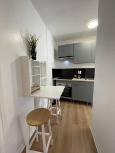 For rent Lille 3 rooms 38 m2 Nord (59800) photo 4
