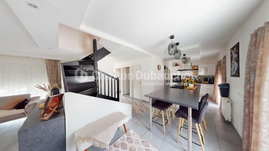For sale Civens 9 rooms 165 m2 Loire (42110) photo 2
