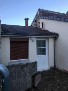 Louer Maison Blaincourt-les-precy 1122 euros