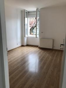 Louer Appartement 75 m2 Riberac