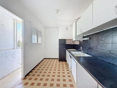 For sale Avignon 5 rooms 83 m2 Vaucluse (84000) photo 3