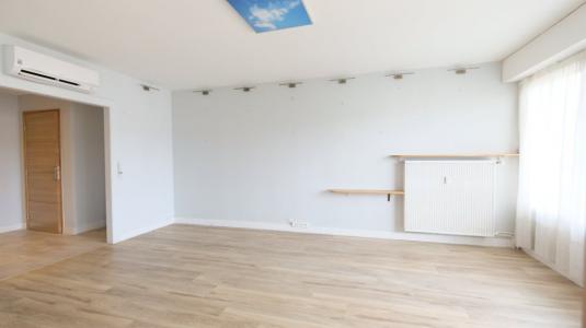 For sale Saint-etienne 3 rooms 76 m2 Loire (42000) photo 4