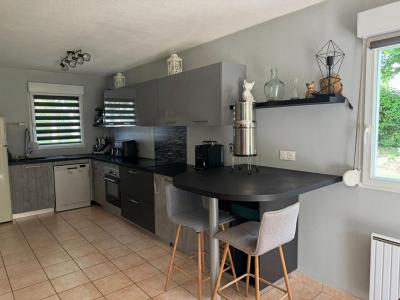 For sale Pluvigner 4 rooms 102 m2 Morbihan (56330) photo 2