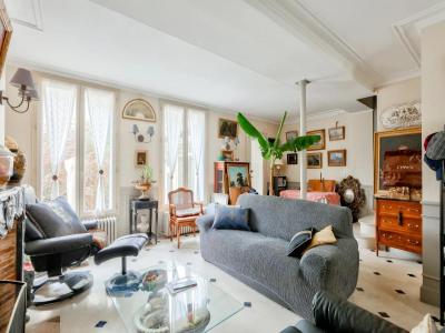For sale Villeneuve-la-garenne 5 rooms 196 m2 Hauts de Seine (92390) photo 2