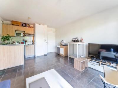 For sale Pessac 2 rooms 41 m2 Gironde (33600) photo 2