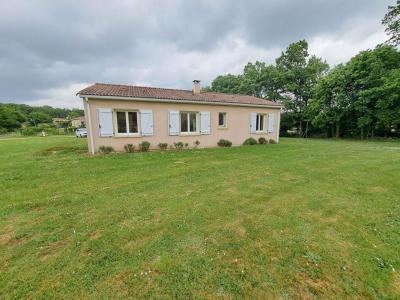 Louer Maison Mauroux 750 euros
