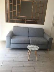 Louer Appartement Antibes 900 euros