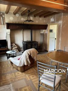 For sale Felletin 3 rooms 66 m2 Creuse (23500) photo 2