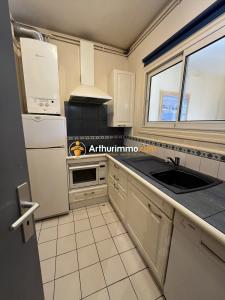 For sale Quimper 2 rooms 48 m2 Finistere (29000) photo 3