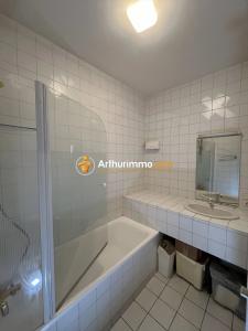 For sale Quimper 2 rooms 48 m2 Finistere (29000) photo 4