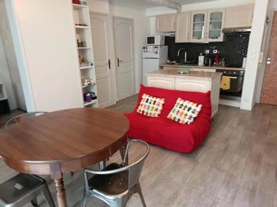 For sale Six-fours-les-plages 2 rooms 43 m2 Var (83140) photo 2