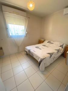 For sale LAC SALONIQUE 3 rooms 49 m2 Gard (30240) photo 4