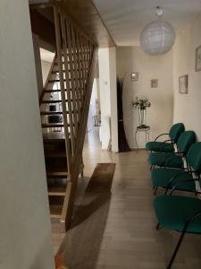 For sale LONS LE SAUNIER 5 rooms 106 m2 Jura (39000) photo 2