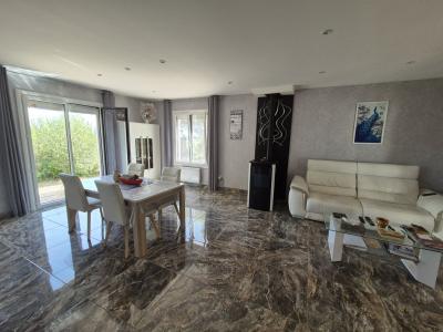 For sale 4 rooms 139 m2 Aude (11700) photo 4