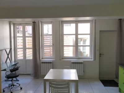 For sale CENTRE VILLE 1 room 23 m2 Loire (42000) photo 1