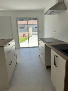 For sale CENTRE VILLE 5 rooms 106 m2 Loire atlantique (44330) photo 2