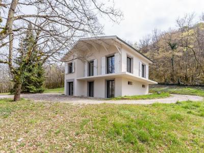 For sale Cremieu 6 rooms 200 m2 Isere (38460) photo 0