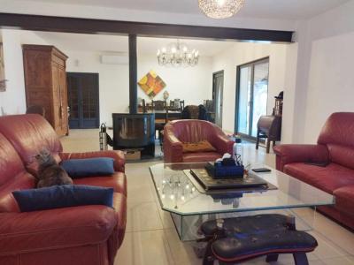 For sale Arles 9 rooms 303 m2 Bouches du Rhone (13200) photo 3