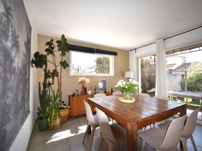 For sale Arles 6 rooms 120 m2 Bouches du Rhone (13200) photo 2