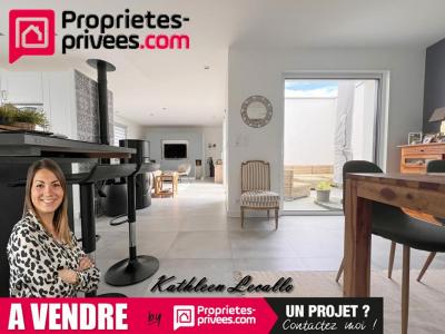 For sale Baule-escoublac 5 rooms 109 m2 Loire atlantique (44500) photo 0