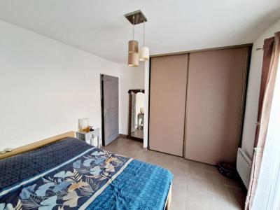 Louer Appartement Chateauneuf-les-martigues 988 euros