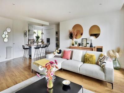 For sale Tassin-la-demi-lune 4 rooms 96 m2 Rhone (69160) photo 1