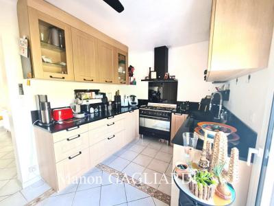 For sale Six-fours-les-plages 5 rooms 100 m2 Var (83140) photo 4